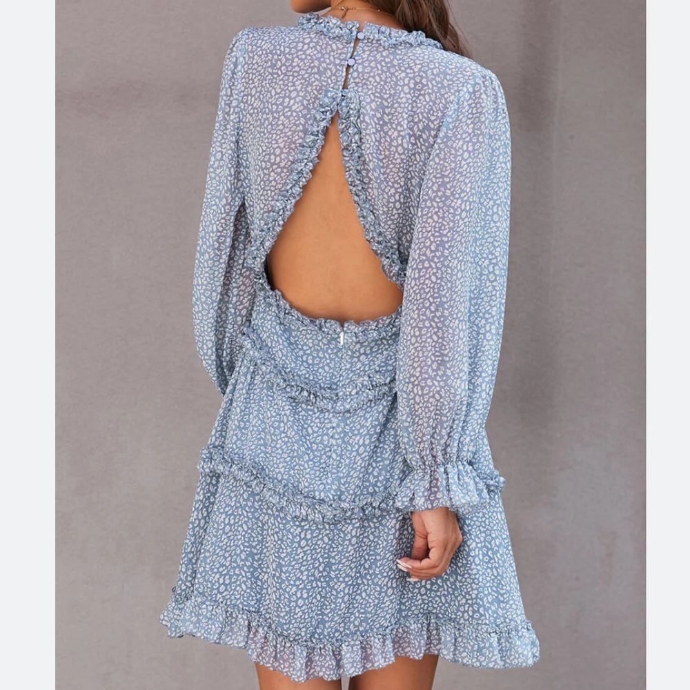 Flirty light blue deep v dress - Picture 5 of 5